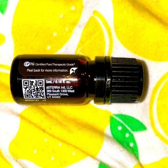 Breathe Essential Oil Respiratory Blend Cold Congestion Flu 5ml NWT - Picture 3 of 4